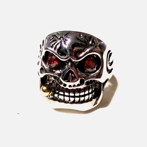 Red Eyed Cigar Sporting Skull Ring In Stainless Steel